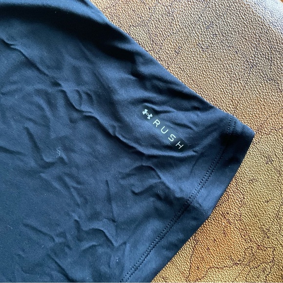 Under Armour RUSH Women's Black tank - Picture 7 of 7